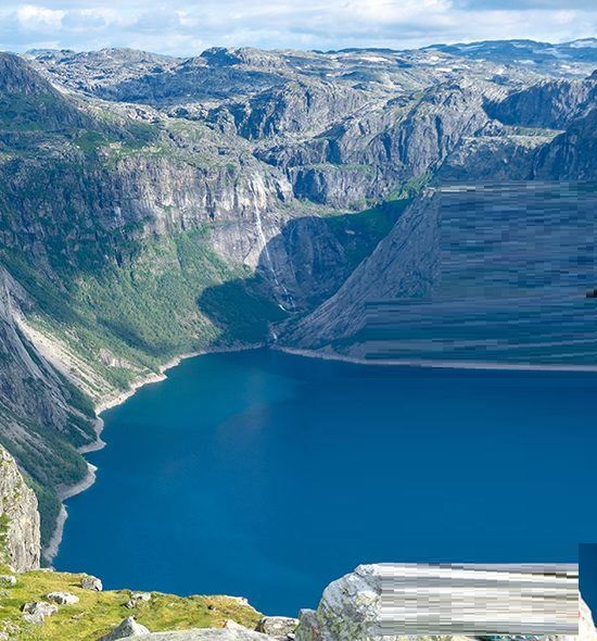 Rainbow Mountain Red Valley